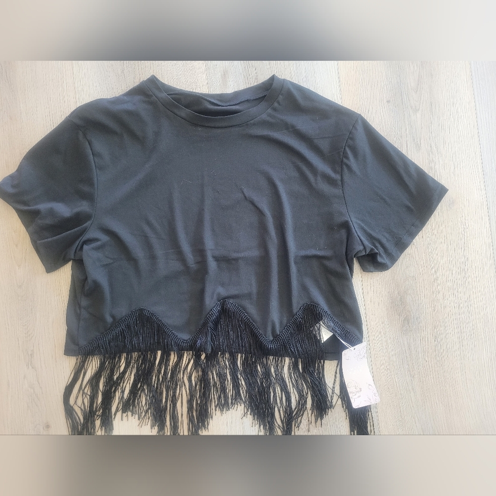 Emery Rose Fringe Cropped Shirt